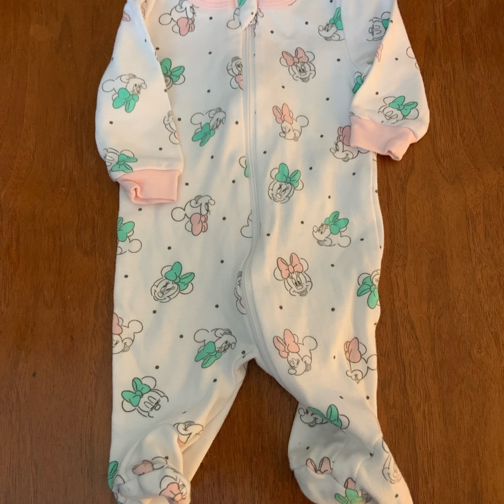 🍊5/$25 NWOT Disney Newborn Minnie Footies